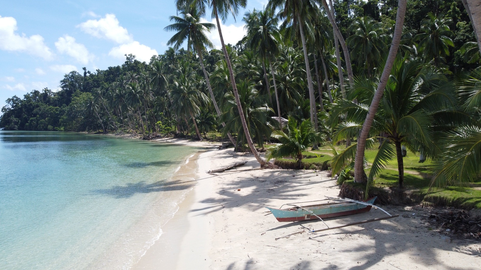 White Beach in Port Barton