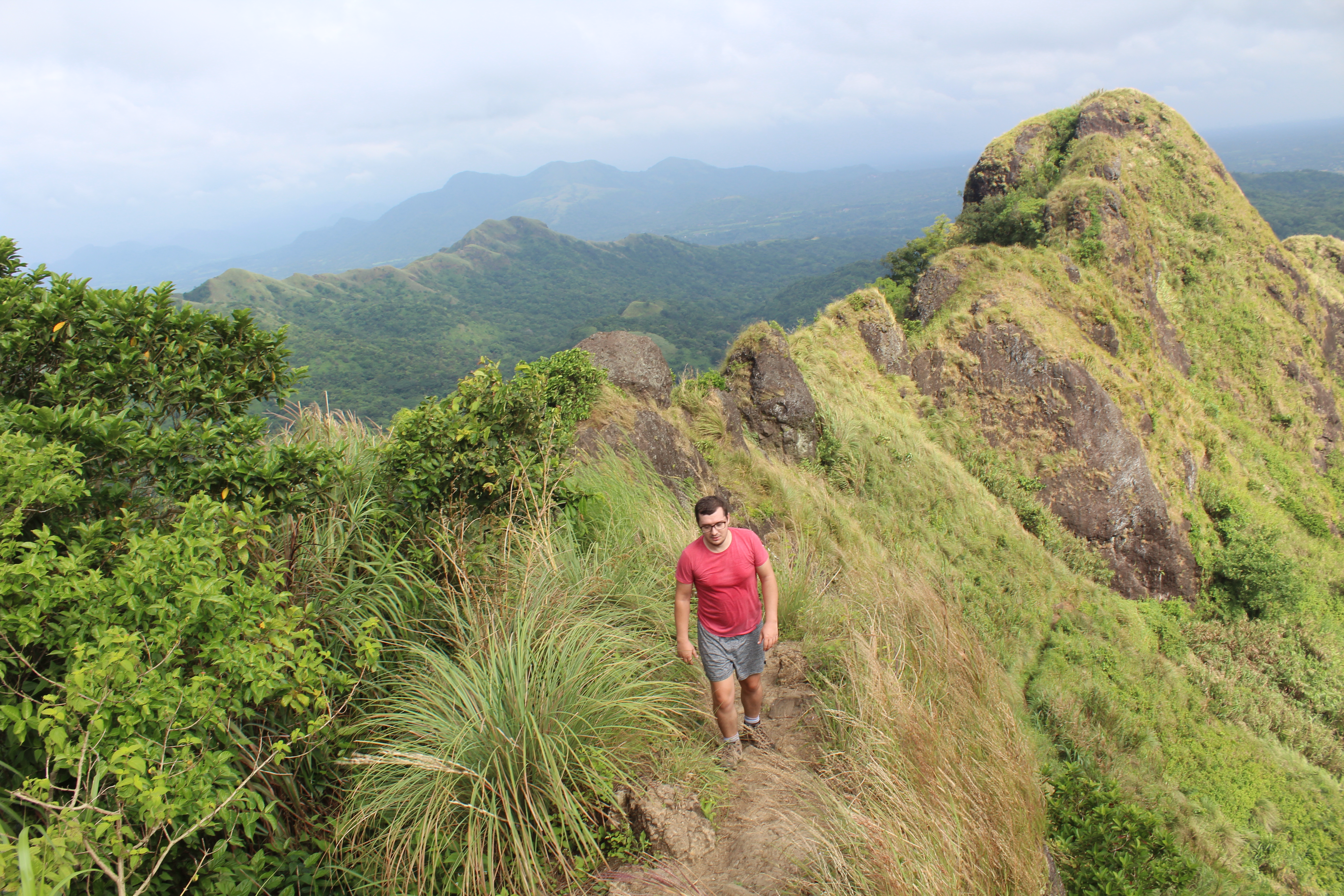 Mount Maynuba trail.
